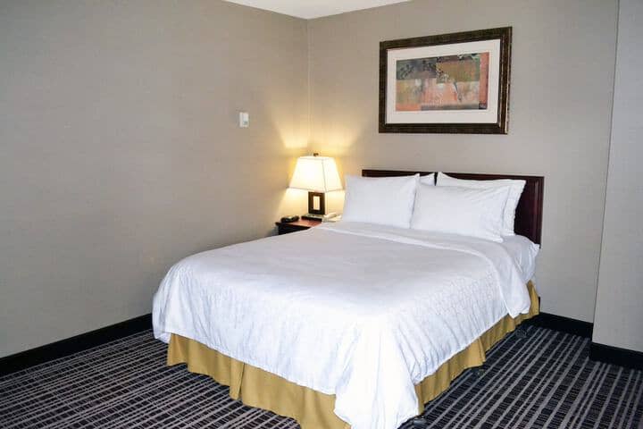 Room 12 of 52